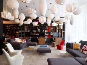 citizenM Southwark Bankside, London